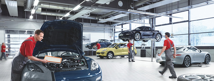 Þjónustuverkstæði Bílabúðar Benna á Tangarhöfða.